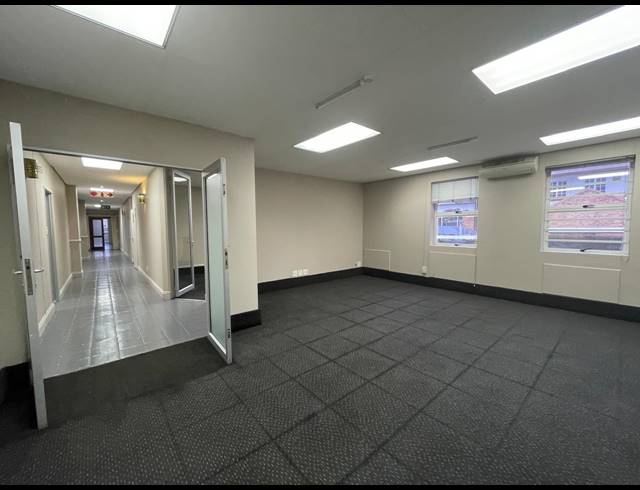 488M² OFFICE TO LET IN RIVONIA